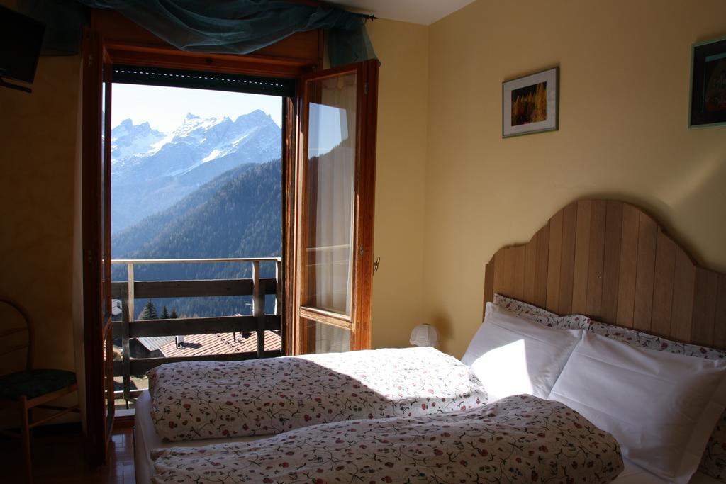 Hg Hotel La Caminatha Val di Zoldo Room photo